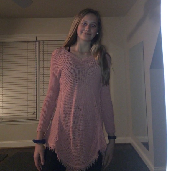 sweater - Picture 2 of 4